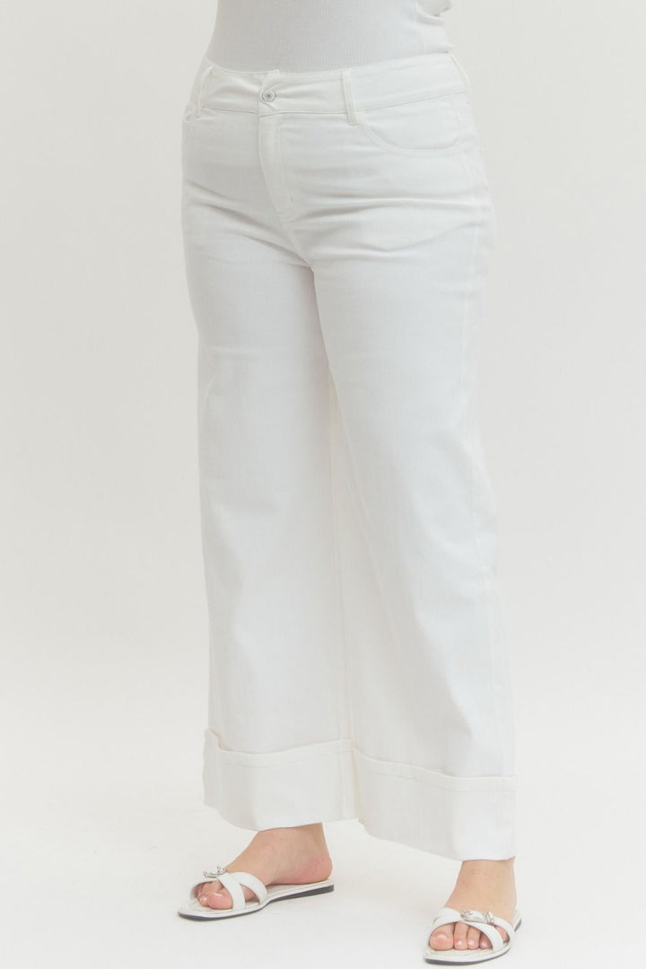 Off-White MR Ankle Length Pants with a tailored fit; available in sizes S, M, L, XL.
