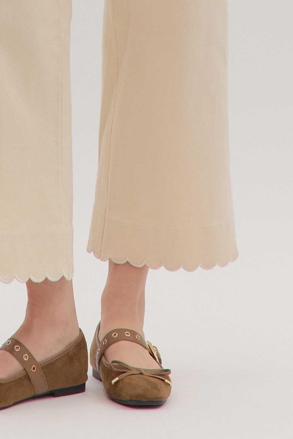 Scallop Trim HW Wide Leg Pants