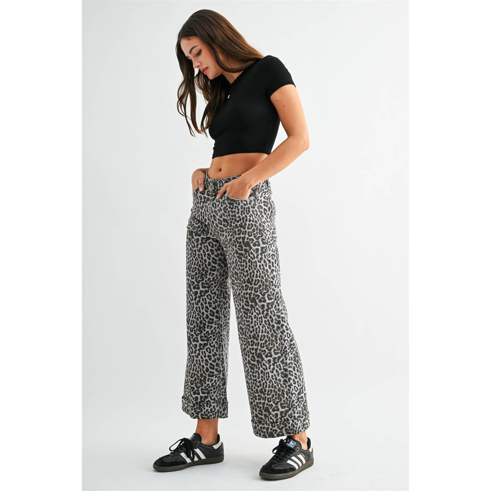 High-rise, wide-leg leopard print jeans with a cropped, cuffed hem in grey and black. Size: 29.