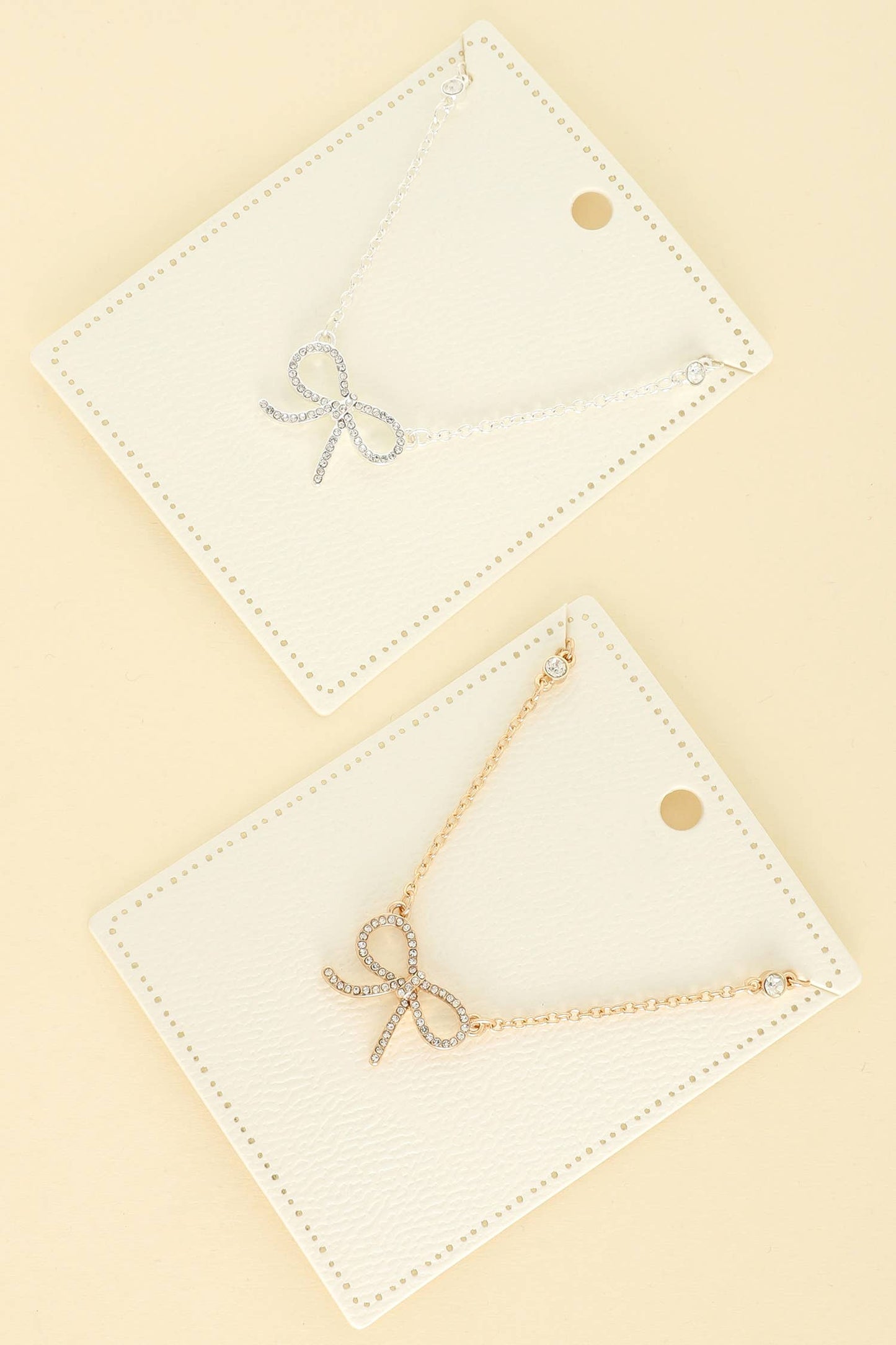 Fashion Cut-Out Bow Pendant Necklace : Gold