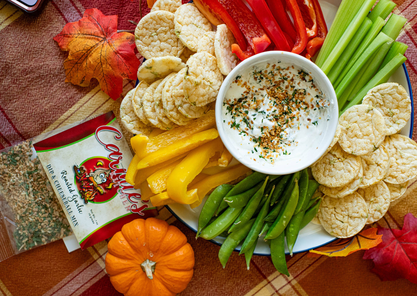 Bowl of dip made with Roasted Garlic Dip Mix, available in 2 oz. and 4 oz. sizes.