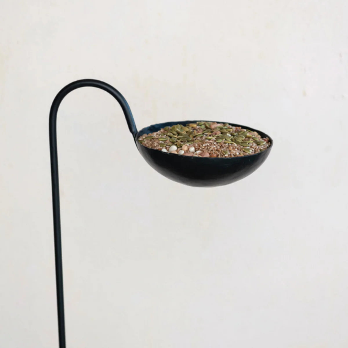 Black Metal Bird Feeder Yard Stake