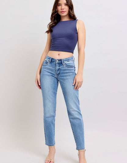Light blue Judy Blue MR Vintage Wash Slim Fit jeans with a cell phone pocket. Available sizes: 0, 1, 3, 5, 7, 9, 11, 13.