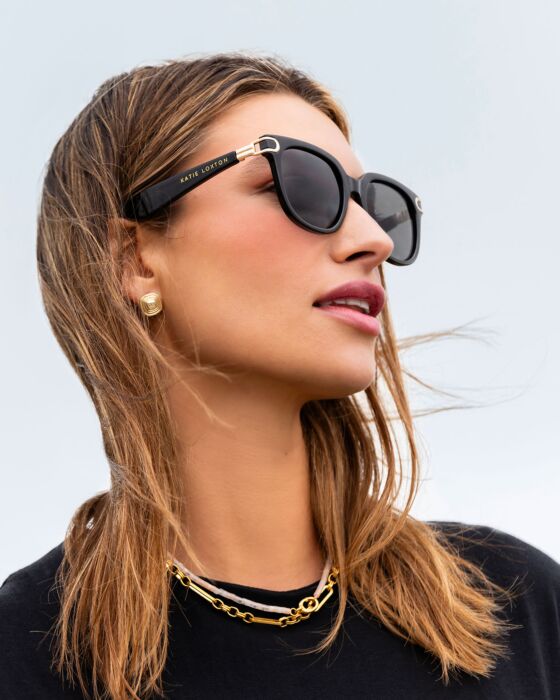 Manhattan Sunglasses in classic style. Available in small, medium, and large sizes.