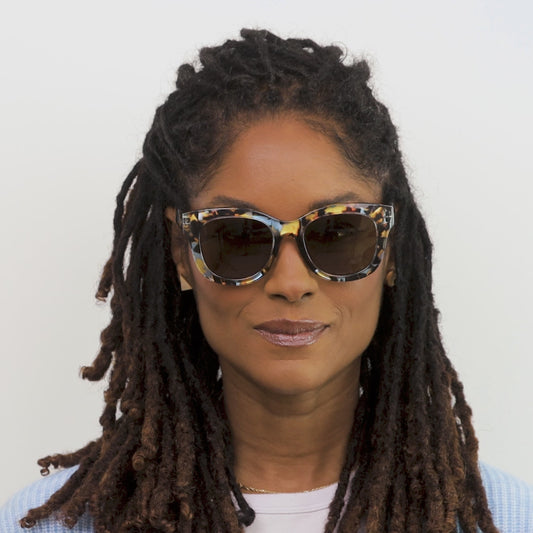 Peepers - Center Stage Bifocal Sunglasses