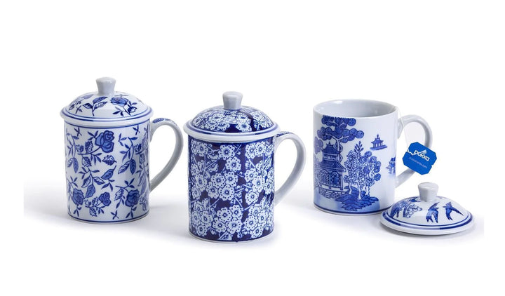 Three Chinoiserie Mug with lid 53592-20; blue and white floral/scenic porcelain. Sizes available: standard mug.