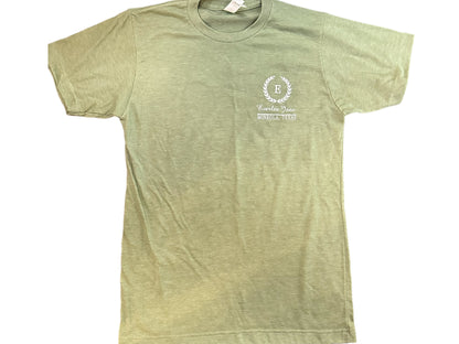 A Everlee Jane Tshirt, made from 65% poly 35% cotton, with a small white logo and text "bendita pausa mindfulness place" on the left chest area, displayed