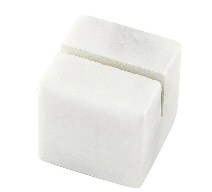 White marble cube place card holder with a narrow top groove. Available in multiple sizes.